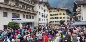 Großes Almabtriebsfest mit Dorffest in Zell am Ziller